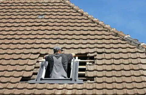 Pose de velux - Saint-Germain-de-Salles